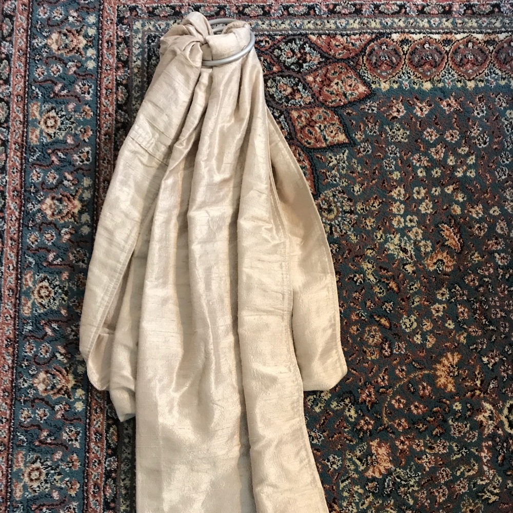 Sakura Bloom silk ring sling - pebble (never used)